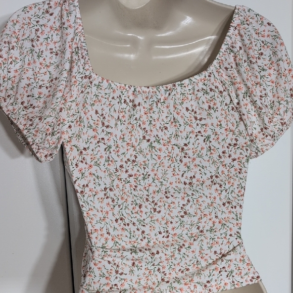 Ambiance Floral Print Blouse with Puff Sleeves - Picture 3 of 5
